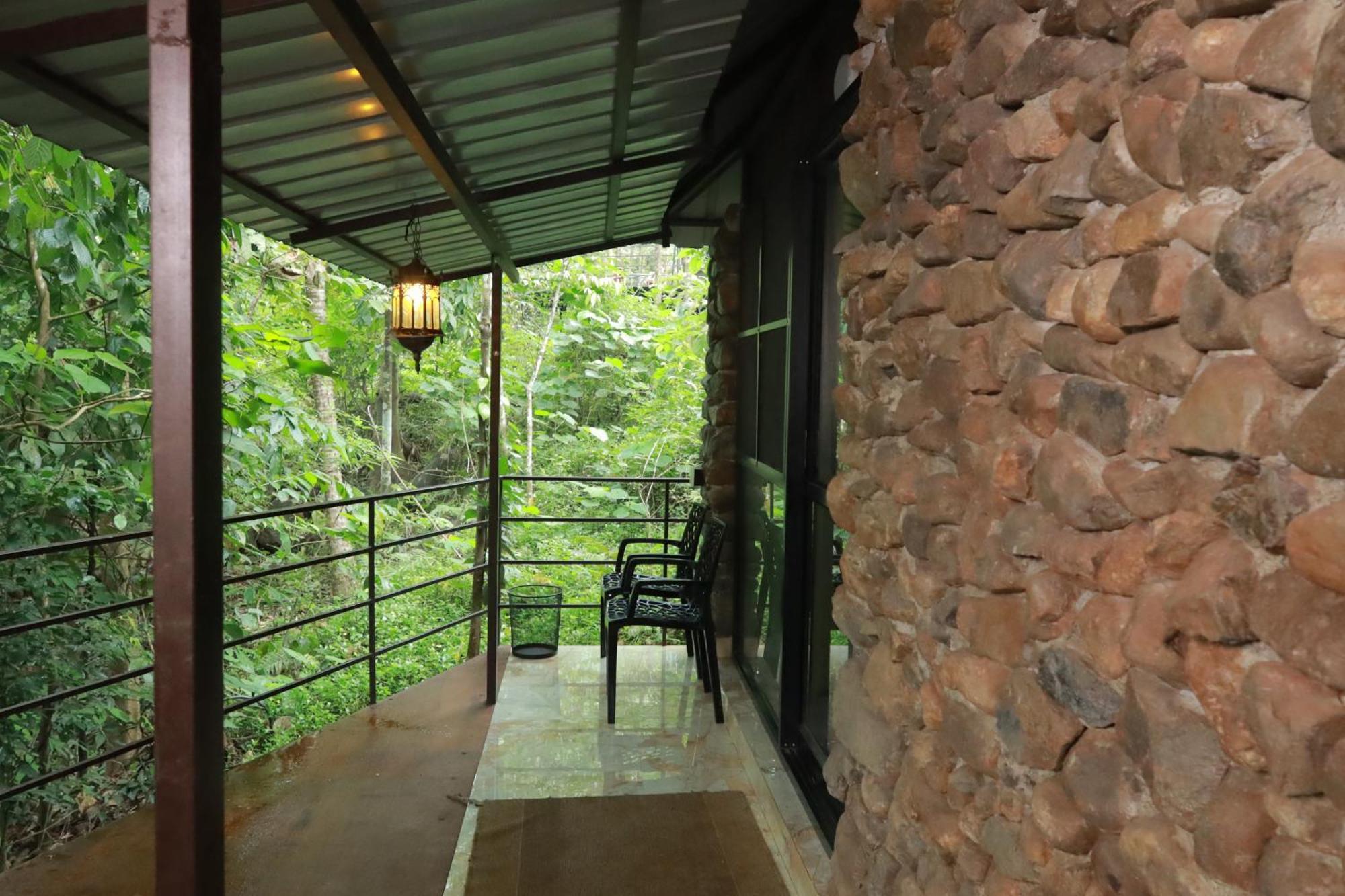 Holistic Stay Eco-Resort & Ayurvedic Retreat Paithalmala Exterior foto